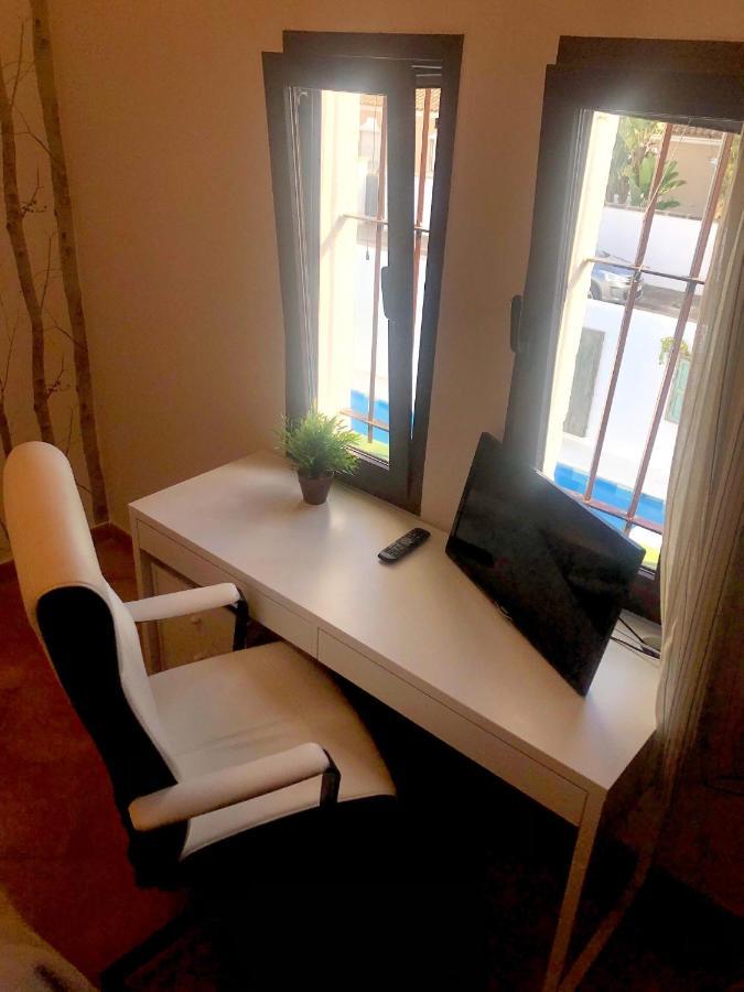 Gatu Premium Villa Lurberri Piscina Privada, 4 Dormitorios, 2 Banos, Parking , Jardines, " Preferente Mayores De 25 Anos Y Familias " In Y Barbacoa Чиклана-де-ла-Фронтера Экстерьер фото