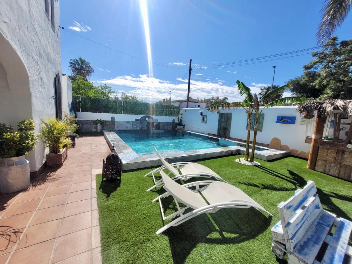 Gatu Premium Villa Lurberri Piscina Privada, 4 Dormitorios, 2 Banos, Parking , Jardines, " Preferente Mayores De 25 Anos Y Familias " In Y Barbacoa Чиклана-де-ла-Фронтера Экстерьер фото