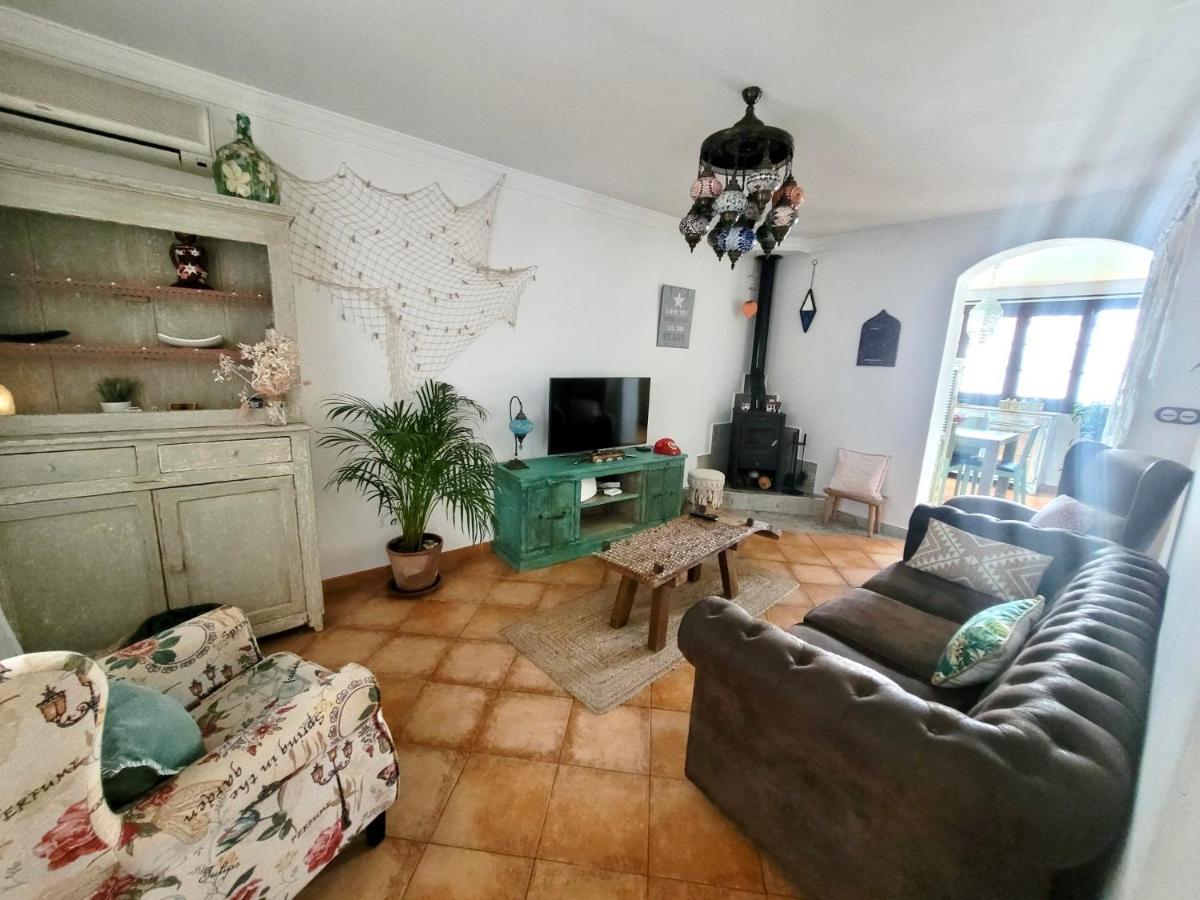 Gatu Premium Villa Lurberri Piscina Privada, 4 Dormitorios, 2 Banos, Parking , Jardines, " Preferente Mayores De 25 Anos Y Familias " In Y Barbacoa Чиклана-де-ла-Фронтера Экстерьер фото