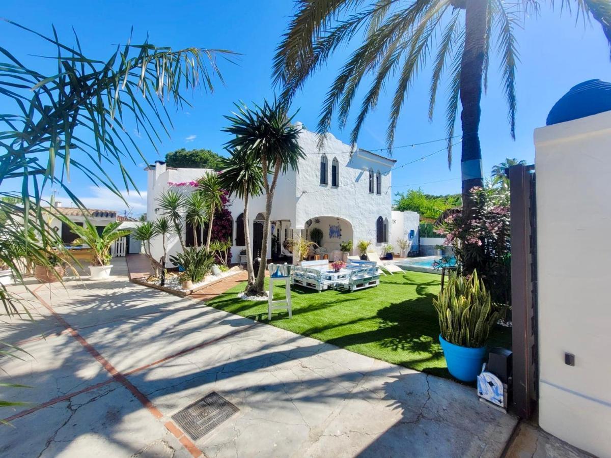 Gatu Premium Villa Lurberri Piscina Privada, 4 Dormitorios, 2 Banos, Parking , Jardines, " Preferente Mayores De 25 Anos Y Familias " In Y Barbacoa Чиклана-де-ла-Фронтера Экстерьер фото