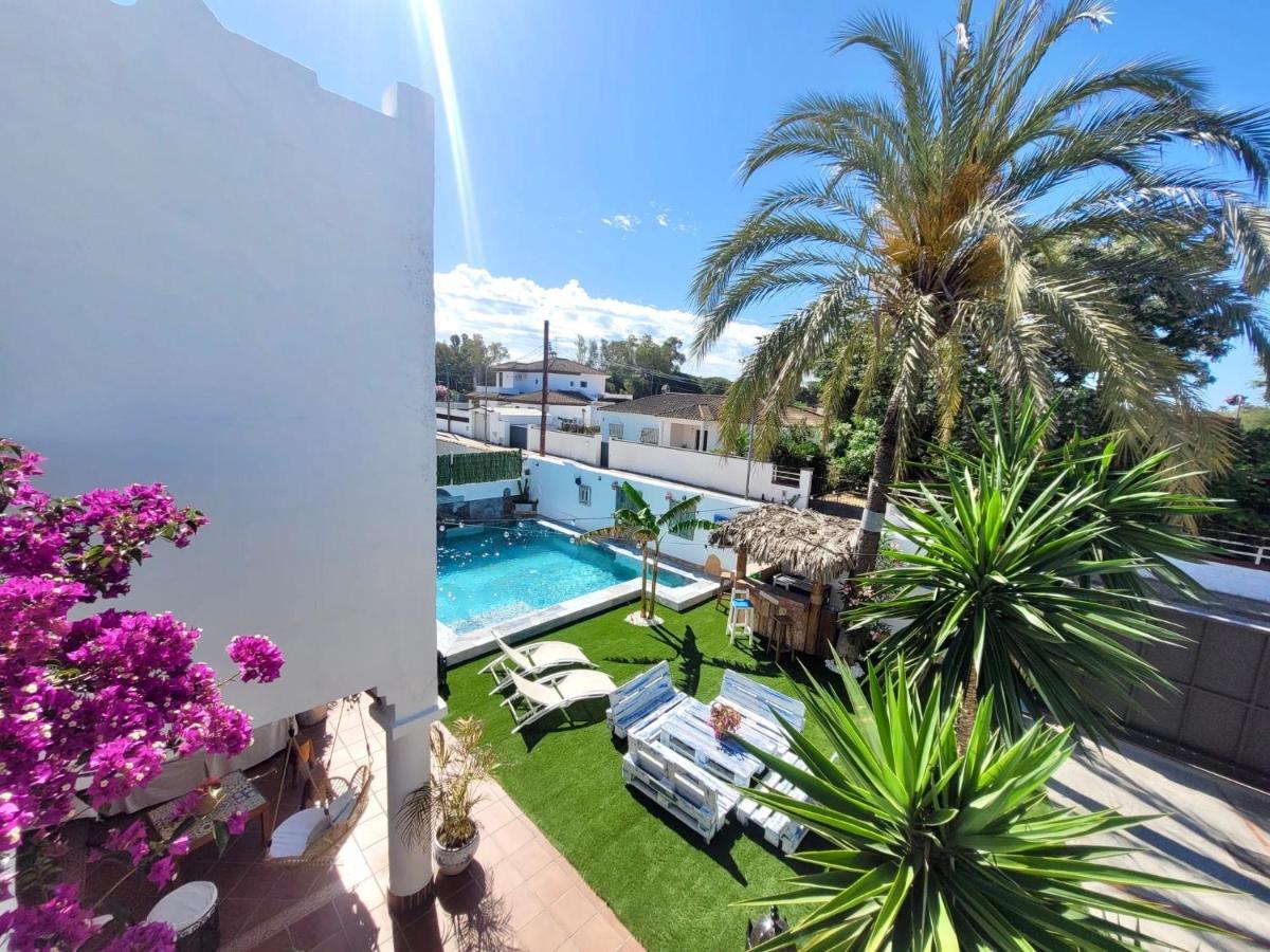 Gatu Premium Villa Lurberri Piscina Privada, 4 Dormitorios, 2 Banos, Parking , Jardines, " Preferente Mayores De 25 Anos Y Familias " In Y Barbacoa Чиклана-де-ла-Фронтера Экстерьер фото