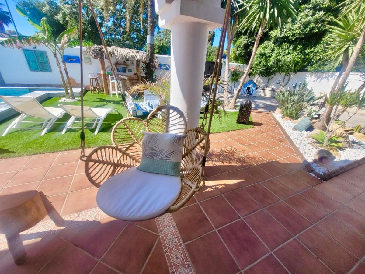 Gatu Premium Villa Lurberri Piscina Privada, 4 Dormitorios, 2 Banos, Parking , Jardines, " Preferente Mayores De 25 Anos Y Familias " In Y Barbacoa Чиклана-де-ла-Фронтера Экстерьер фото
